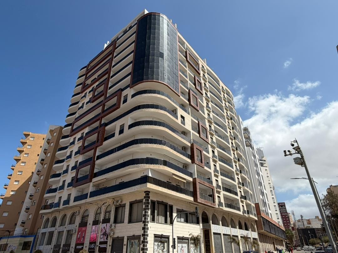 Appartement F4 – Akid Lotfi, Oran
