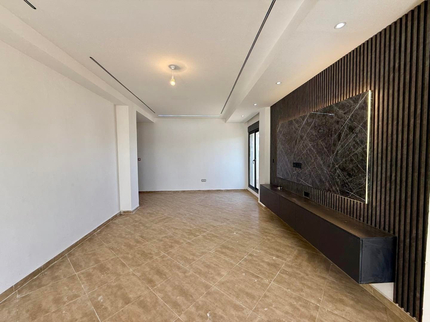 Appartement F4 – Gambetta, Oran
