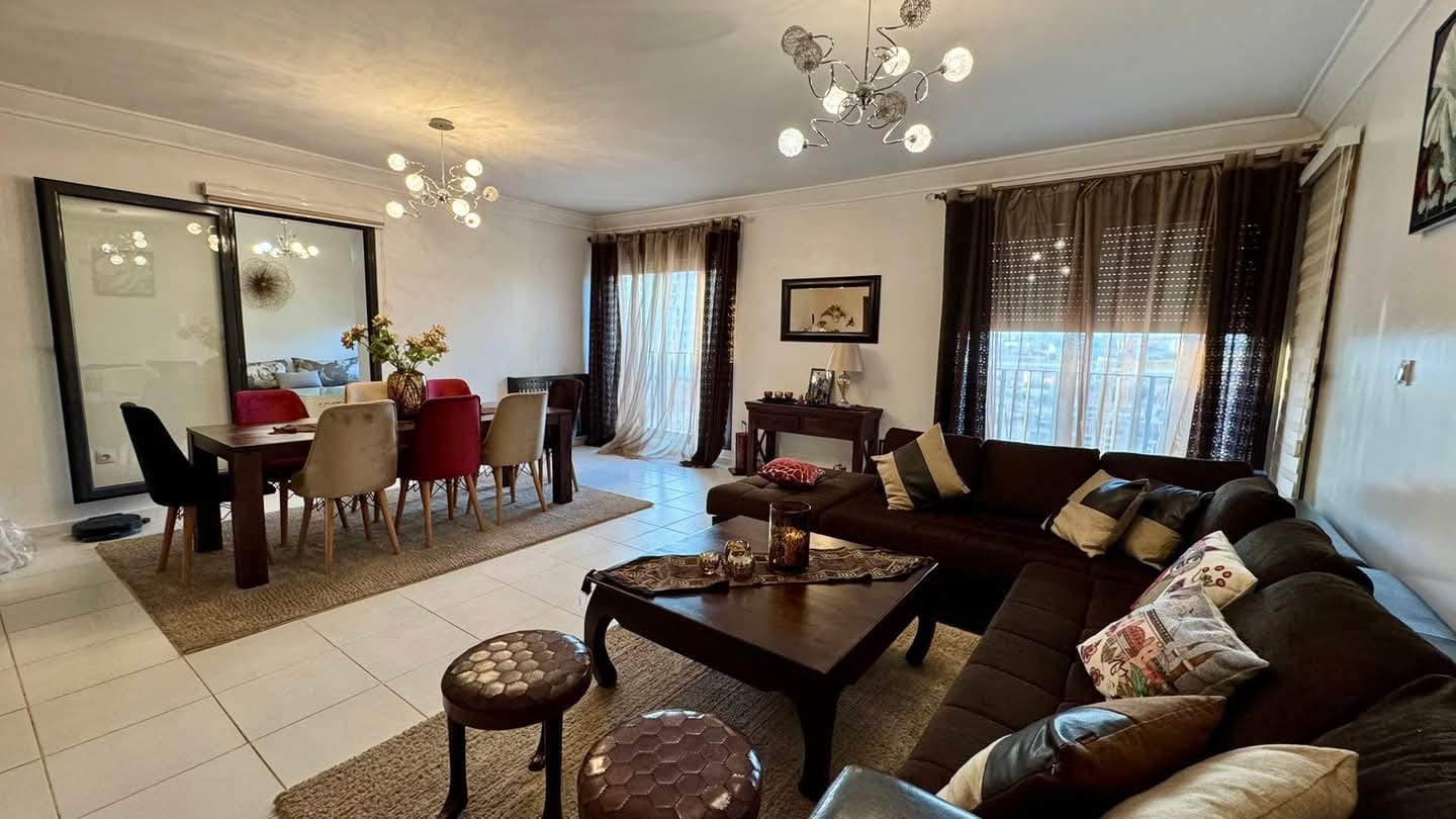 Appartement F5 – Hesnaoui, Bir El Djir