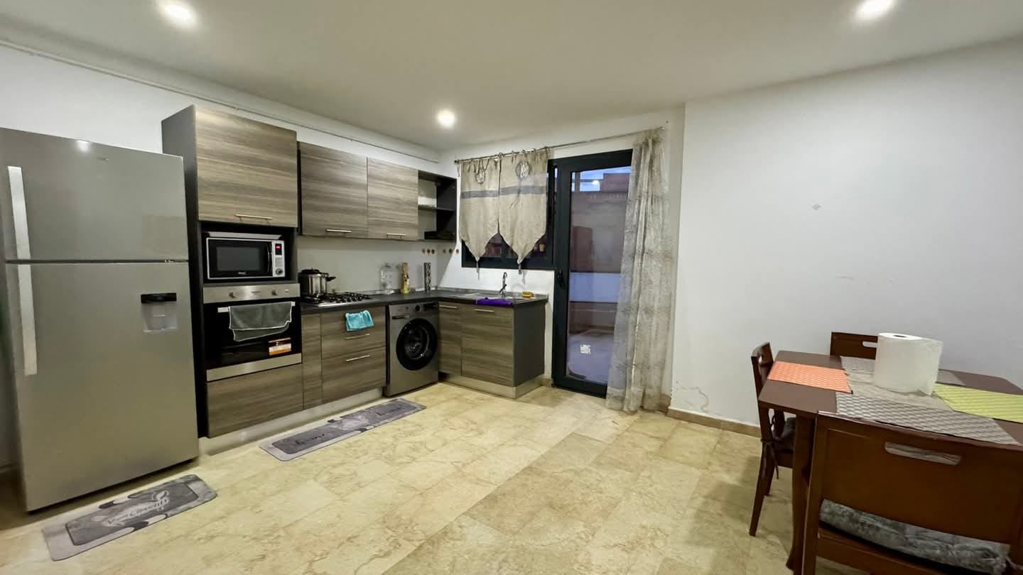 Appartement F4 – Frange Maritime, Bir El Djir
