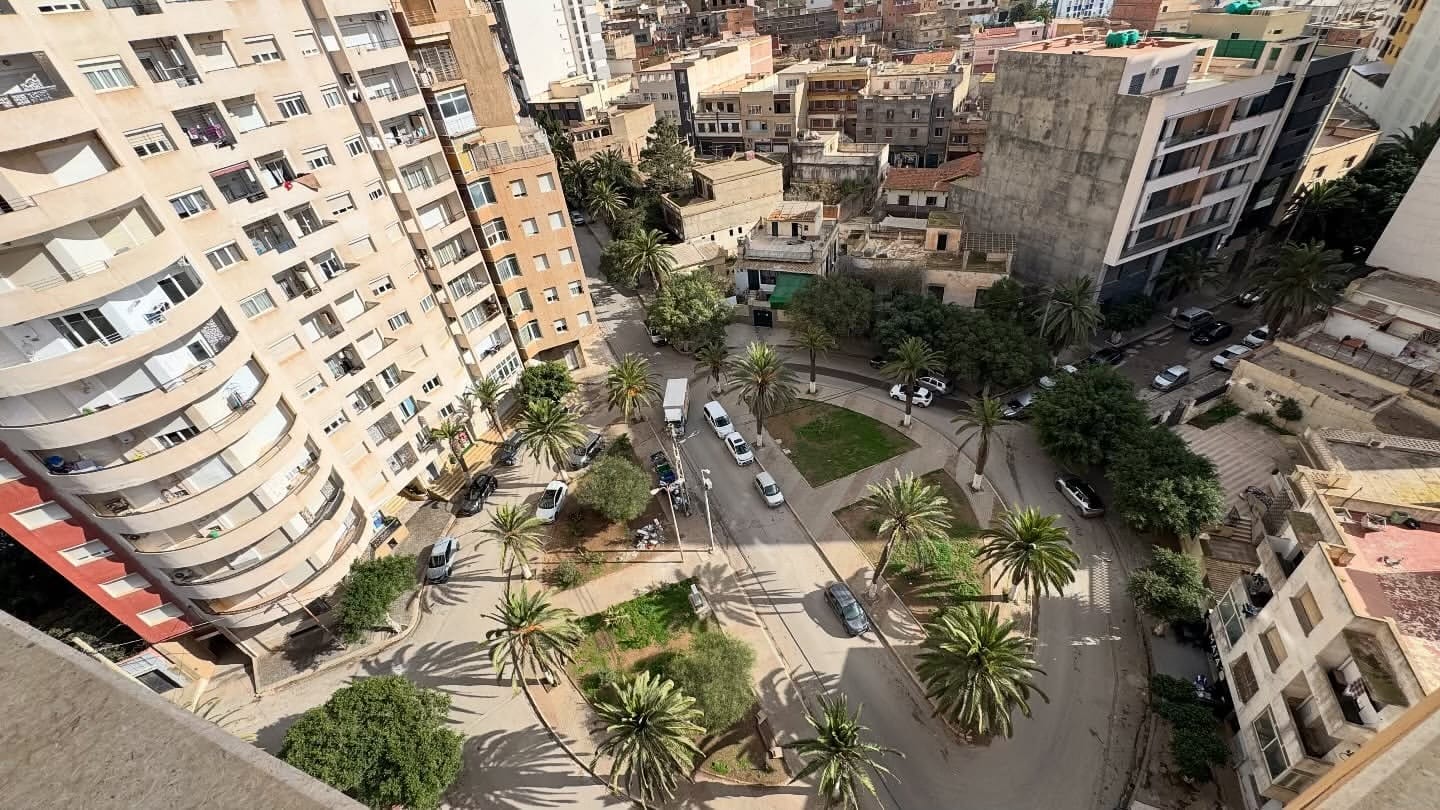 Appartement F3 – Gambetta, Oran