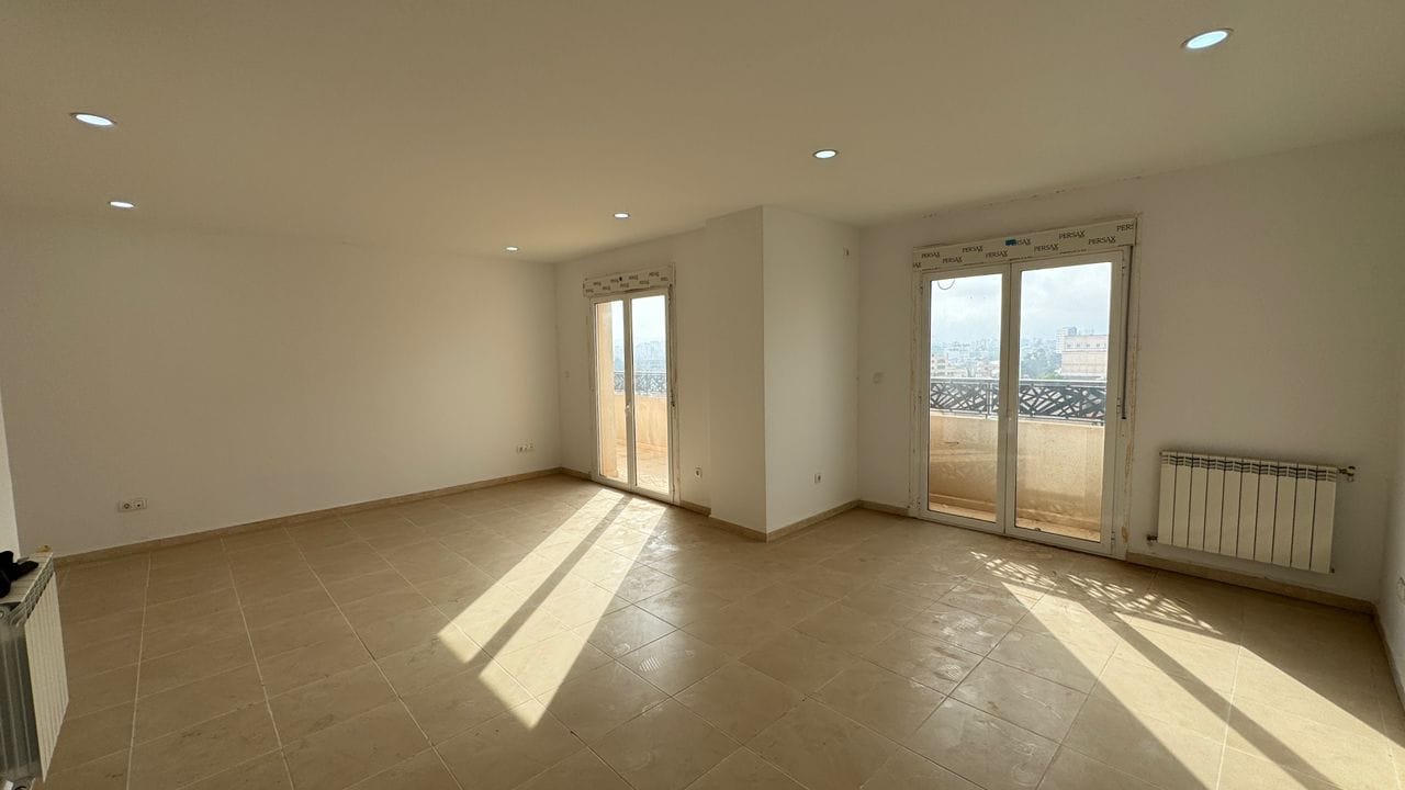 Appartement F5 – Sidi Chahmi, Oran