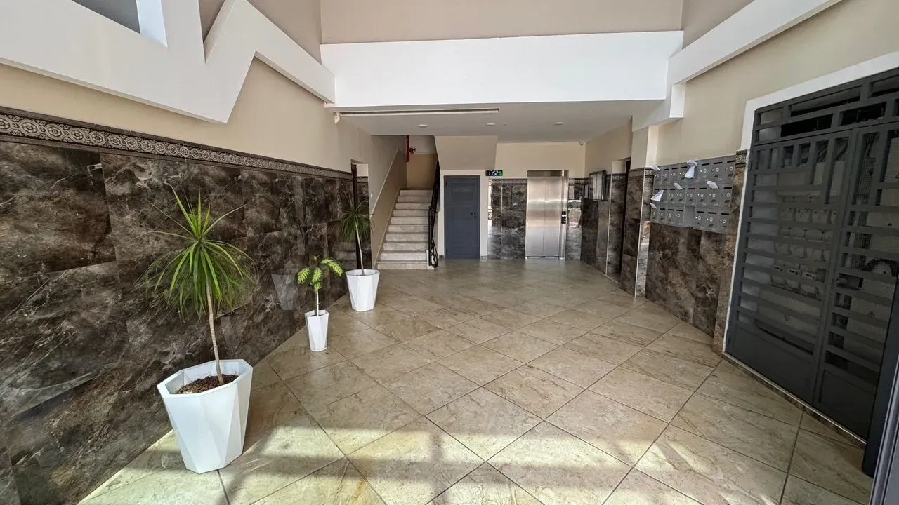 Appartement F2 – Millénium, Oran