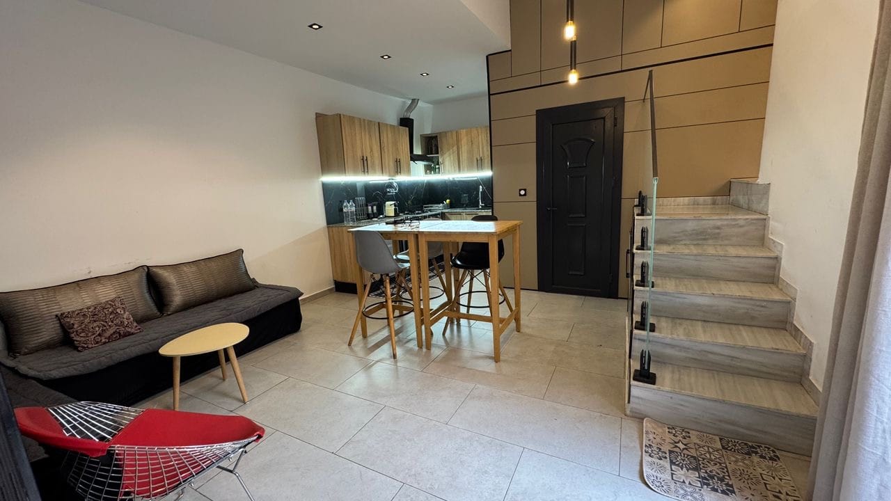 Duplex F4 – Gambetta-carteaux, Oran
