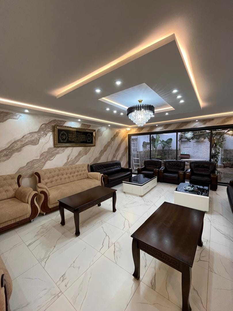 Villa commerciale – Maraval, Oran