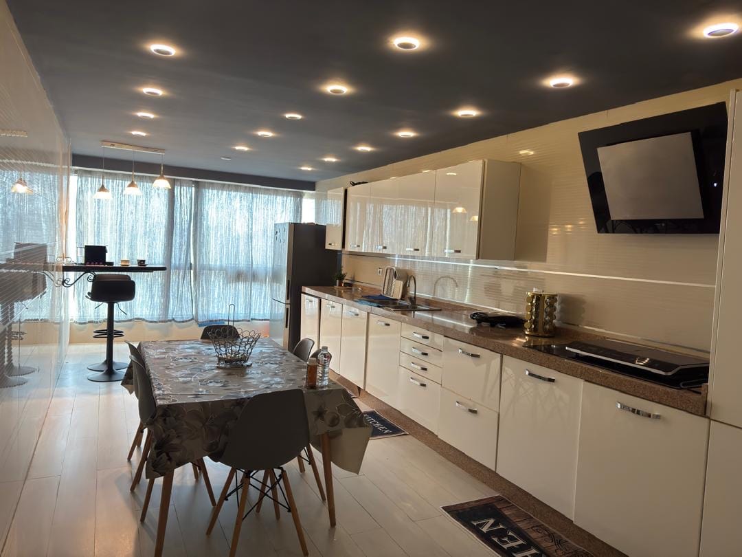 Appartement F4 – Gambetta, Oran
